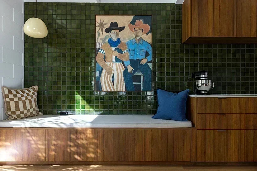 A ’70s Kitchen Finds Its Groove